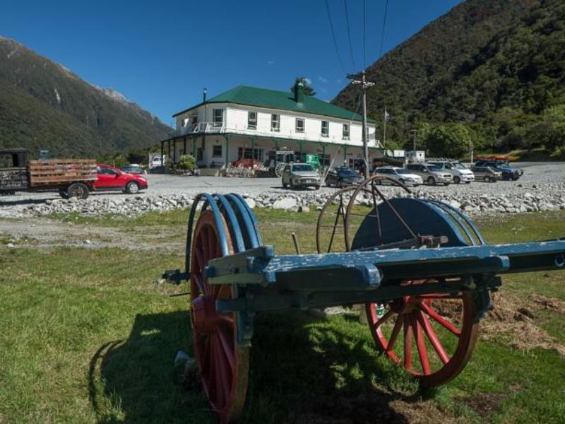 Otira Stagecoach Hotel Extérieur photo