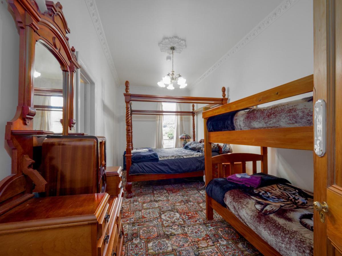 Otira Stagecoach Hotel Extérieur photo